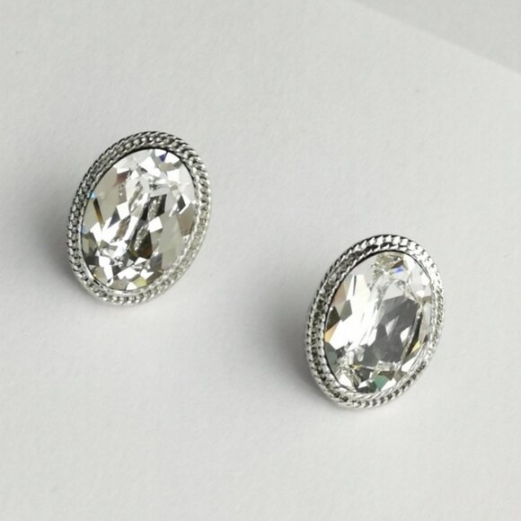 Swarovski Elements clear crystal silver tone stud earrings - Picture 6 of 6